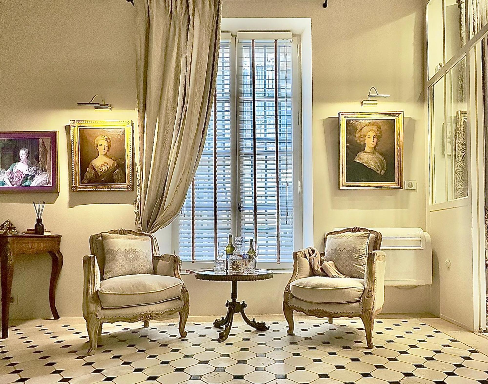 Les Anges Deluxe - Luxury 5 Star & Services - Ac - Free Parking & Car Service - Private Tours Avignon